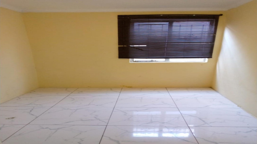 3 Bedroom Property for Sale in Victoria Mxenge Western Cape